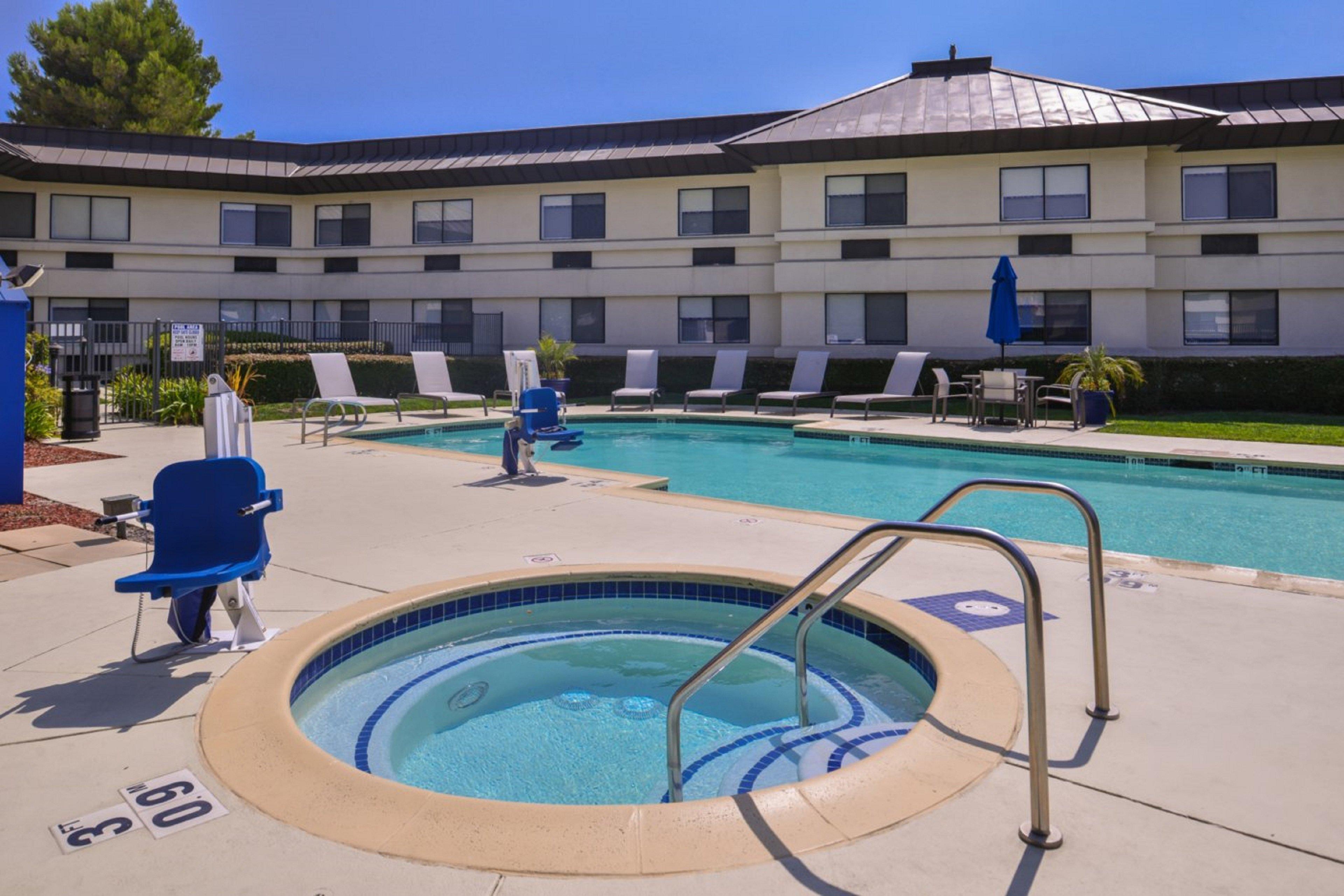 Holiday Inn Express Walnut Creek By Ihg Esterno foto