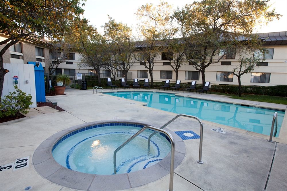 Holiday Inn Express Walnut Creek By Ihg Esterno foto